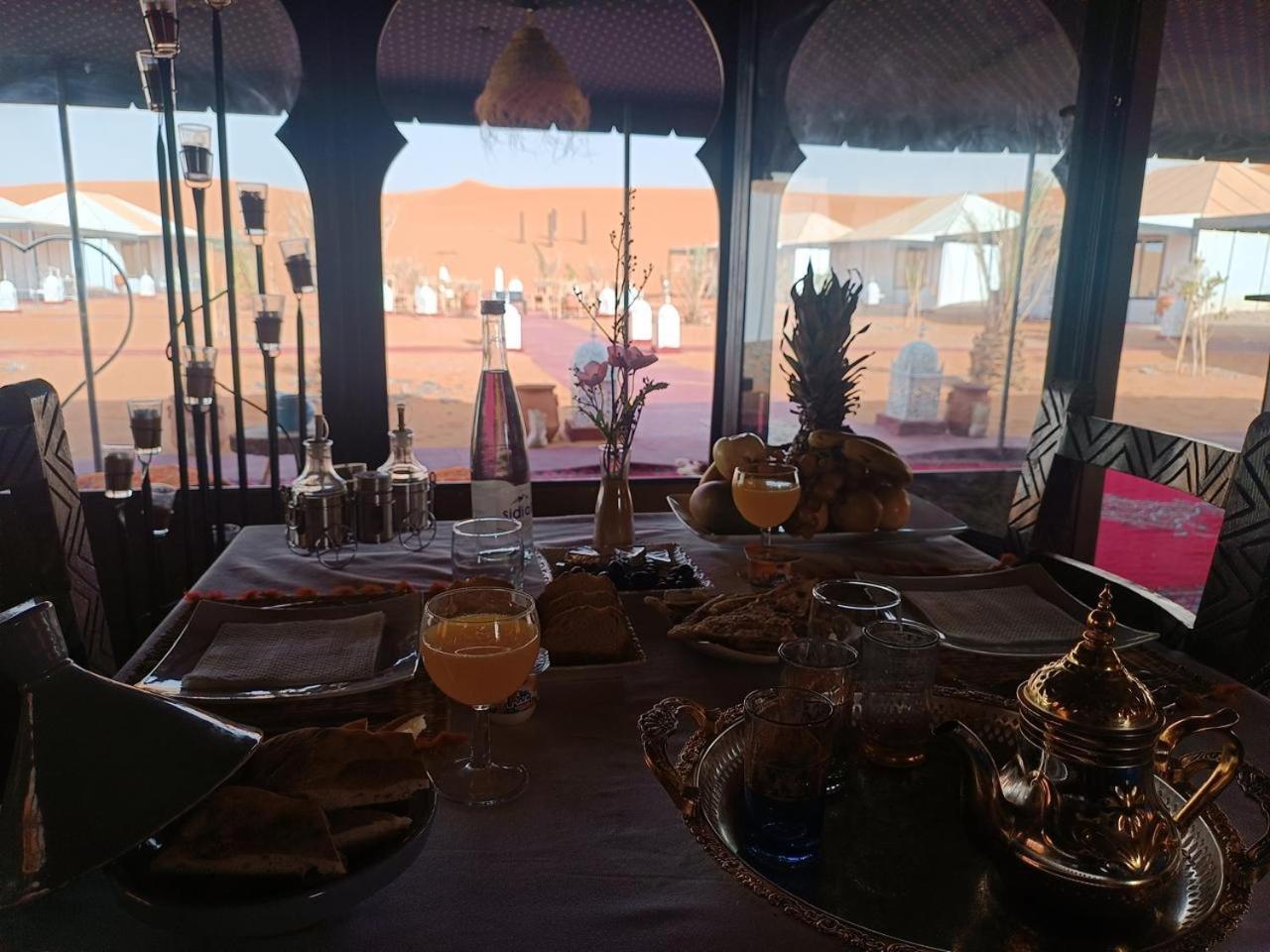 Merzouga Traditional Luxury Camp 외부 사진